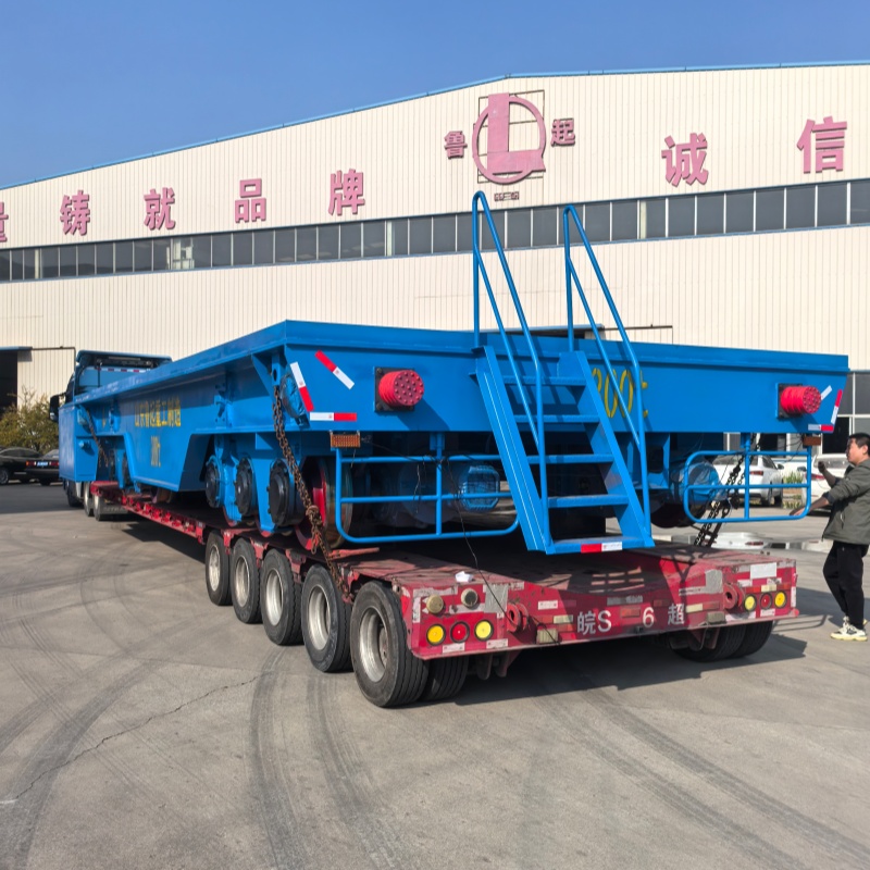 山东鲁起重工 300 吨轨道平车成功交付德阳二重集团